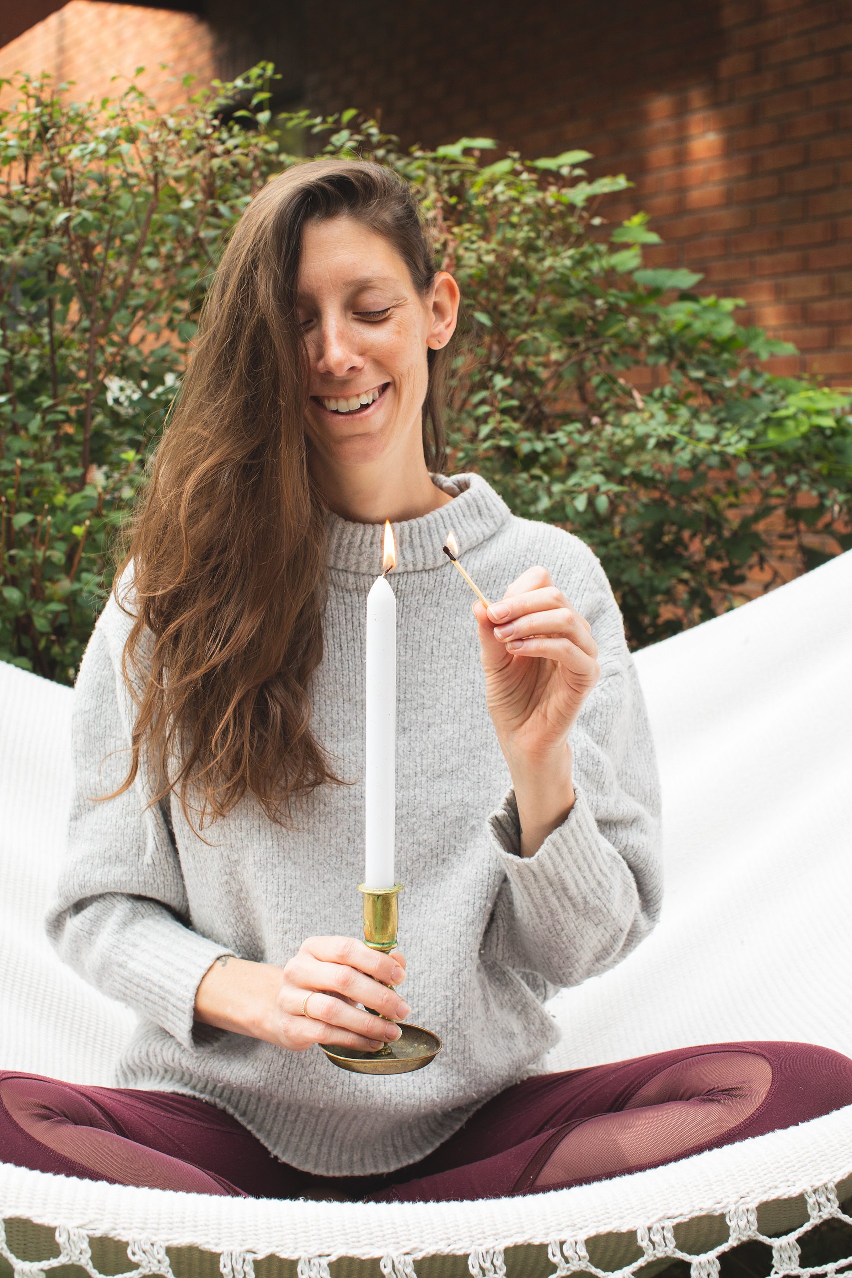 Un rituel de lumière pour le solstice d'hiver | Atma Yoga Montréal