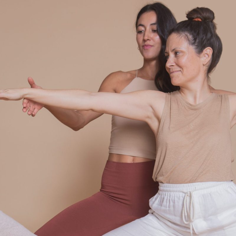 Débuter le yoga posture guerrier